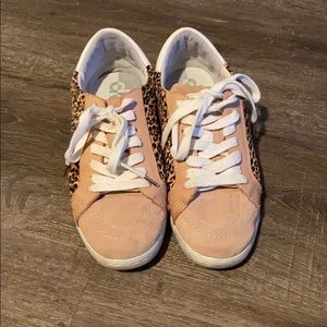 Dolce Vita Sneakers - GUC